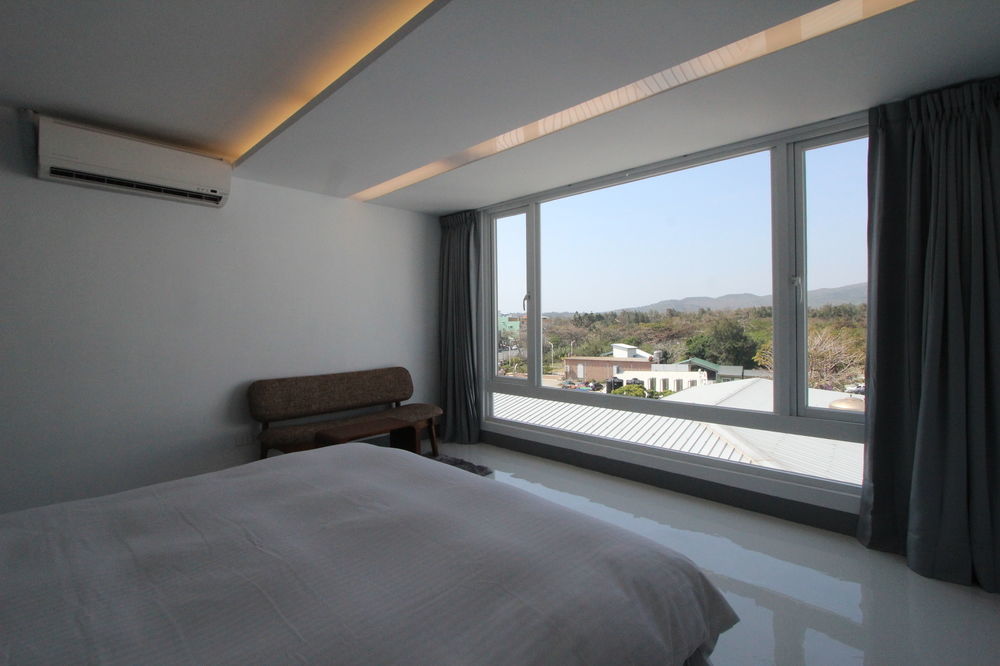 לינה וארוחת בוקר Shanjiao Kenting The House מראה חיצוני תמונה